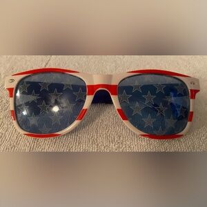🇺🇸 Patriotic Star Sunglasses 🇺🇸